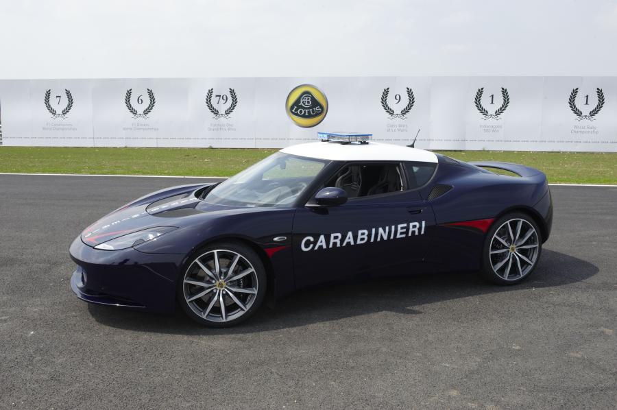  Lotus Evora S Carabinieri 2011 года  (фото 1 из 11)